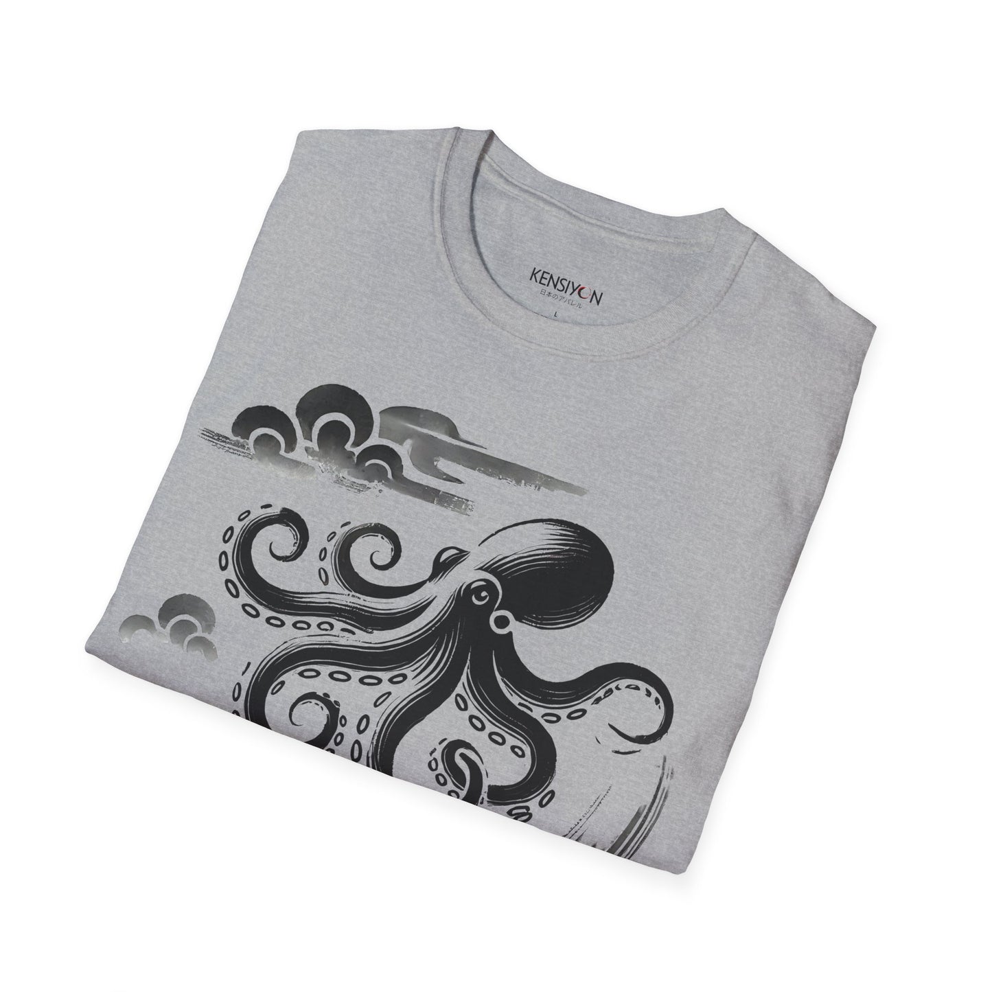 Ink_Painting_Squid_Unisex_T-Shirt__Sport_Grey__ Neck_Label_Mockup